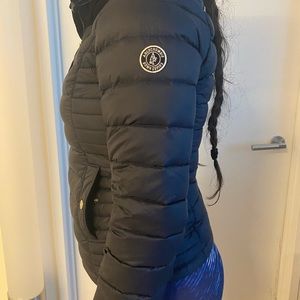 Abercrombie and fitch puffer